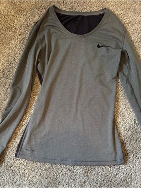 Nike Women's Long-Sleeve Dri-FIT Top - Gray